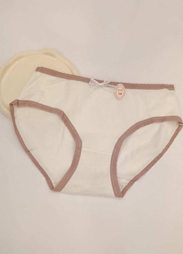 شورت زنانه سفید